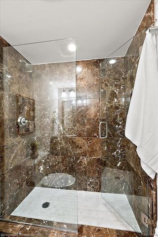 411 S Old Woodward Avenue 821, Birmingham, MI 48009