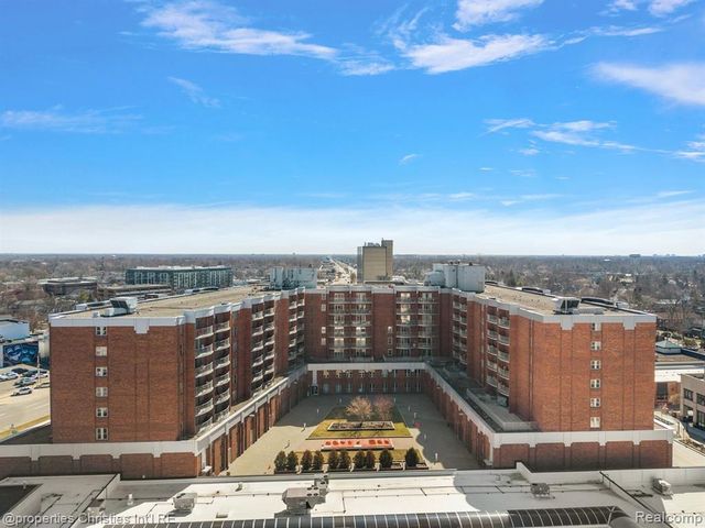 411 S Old Woodward Avenue 821, Birmingham, MI 48009