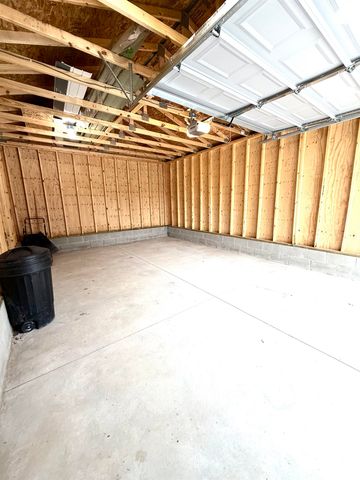 1420 Mintola Avenue, Flint Twp, MI 48532