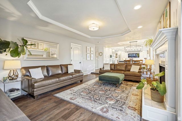 1837 E RICHARD RD, Sandy, UT 84093