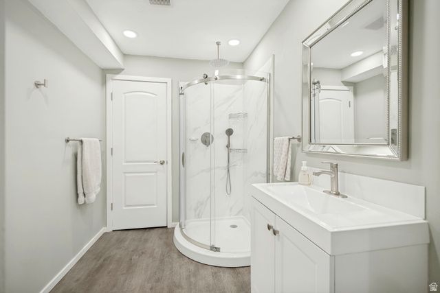 1837 E RICHARD RD, Sandy, UT 84093