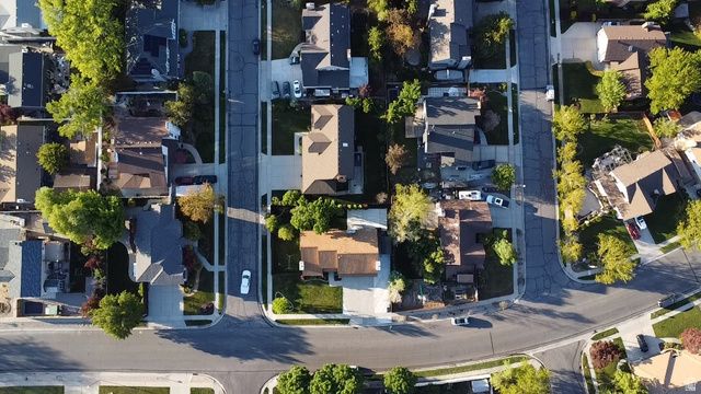 1837 E RICHARD RD, Sandy, UT 84093