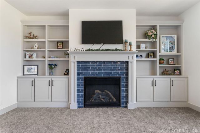 12713 Ridgedale Drive, Allendale, MI 49401