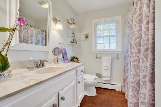 990 S PLEASANT AVE, Dallastown, PA 17313