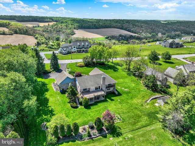 990 S PLEASANT AVE, Dallastown, PA 17313