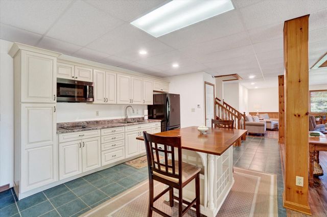 990 S PLEASANT AVE, Dallastown, PA 17313