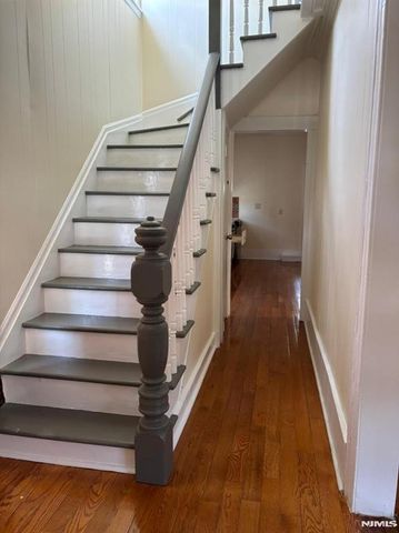 154 West Street 1 family hou, Englewood, NJ 07631