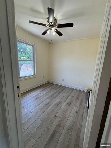 154 West Street 1 family hou, Englewood, NJ 07631