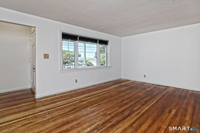 52-54 Pond Point Avenue, Milford, CT 06460