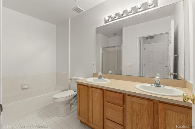 39444 Springwater Drive, Northville Township, MI 48168
