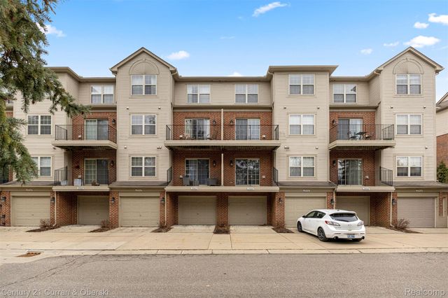 39444 Springwater Drive, Northville Township, MI 48168