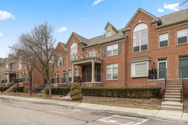 39444 Springwater Drive, Northville Township, MI 48168