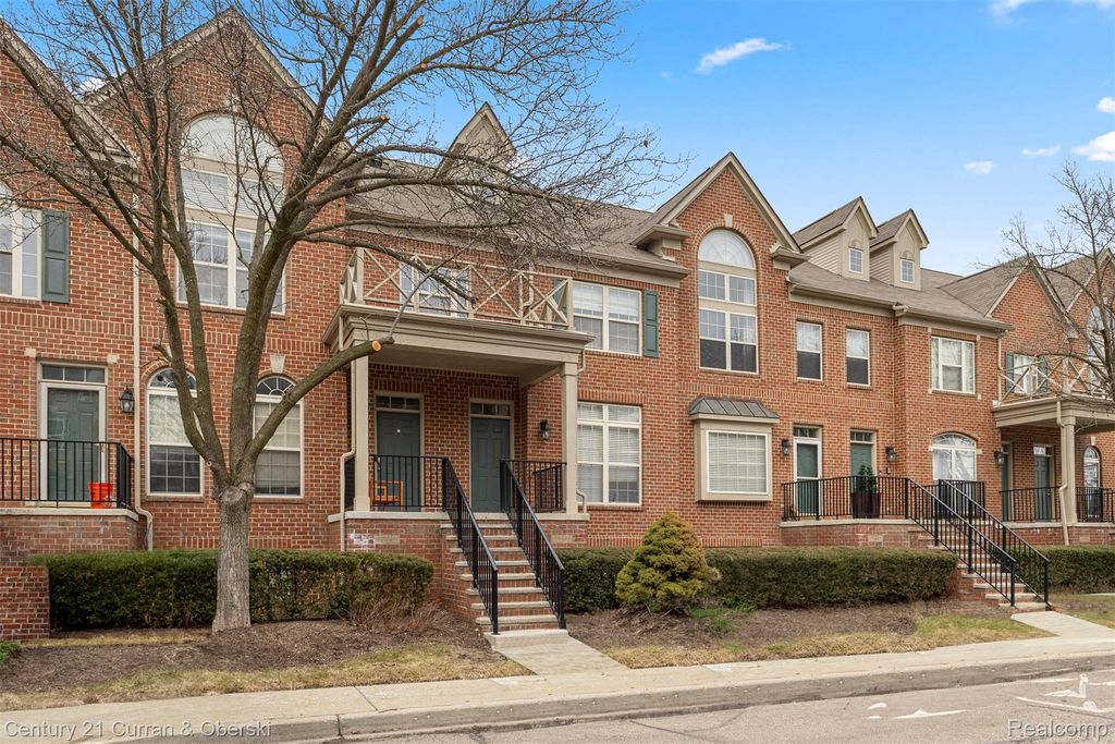 39444 Springwater Drive, Northville Township, MI 48168