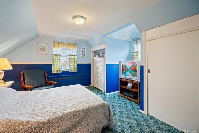 128 Rule Street, Franklin Square, NY 11010