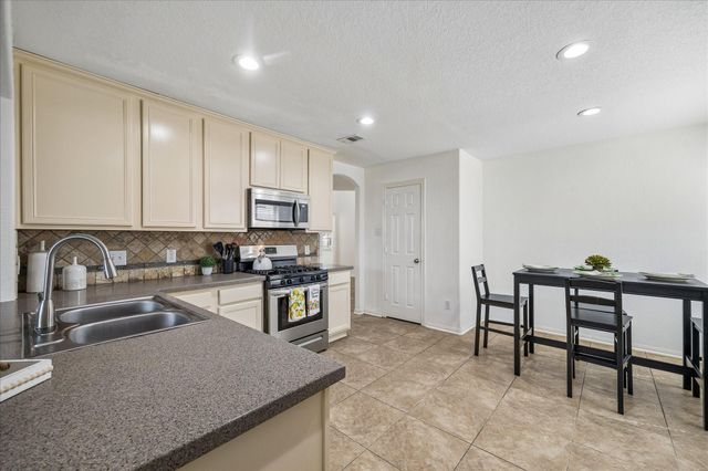 6302 Hadley Rock Drive, Katy, TX 77494