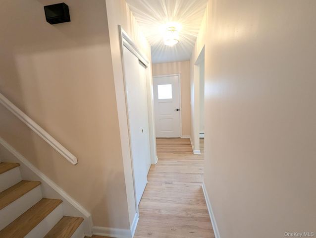 22 Prospect Street, Staatsburg, NY 12580