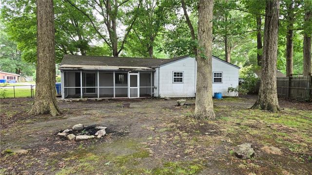 3308 Barcelona CT, Virginia Beach, VA 23452