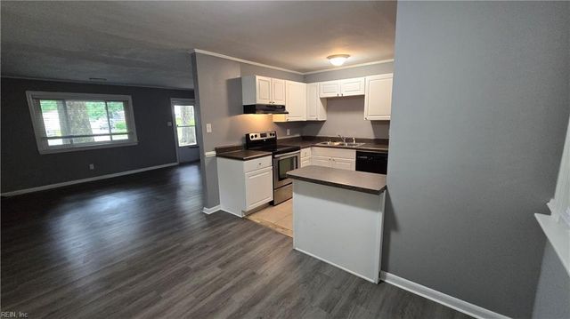 3308 Barcelona CT, Virginia Beach, VA 23452