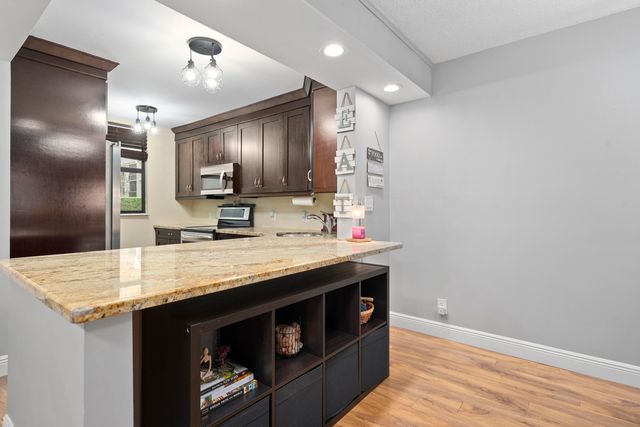 8421 Forest Hills Drive 106, Coral Springs, FL 33065