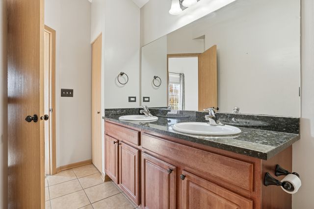 1452 Fox Hound Trail, Beecher, IL 60401