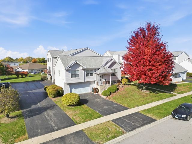 1452 Fox Hound Trail, Beecher, IL 60401