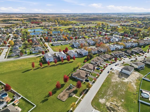 1452 Fox Hound Trail, Beecher, IL 60401