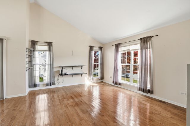 1452 Fox Hound Trail, Beecher, IL 60401