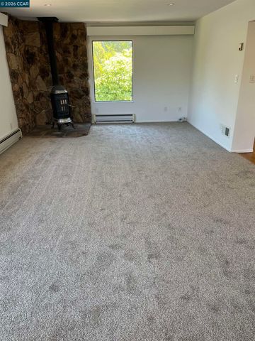3690 Sundale unit 2, Lafayette, CA 94549