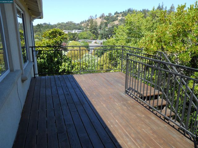 3690 Sundale unit 2, Lafayette, CA 94549