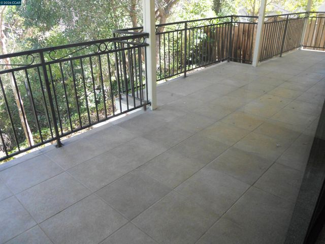 3690 Sundale unit 2, Lafayette, CA 94549