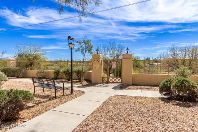 2550 E River Rd Unit 11104, Tucson, AZ 85718