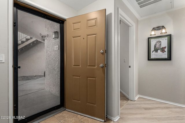 2550 E River Rd Unit 11104, Tucson, AZ 85718