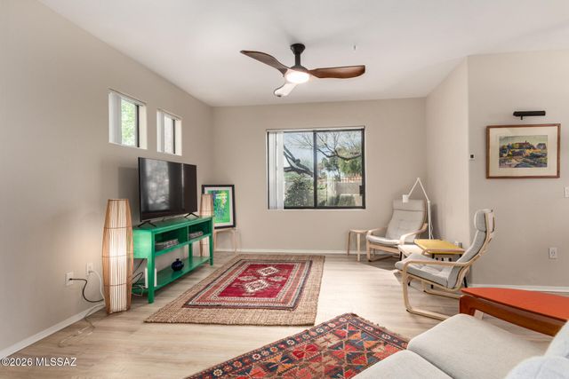 2550 E River Rd Unit 11104, Tucson, AZ 85718