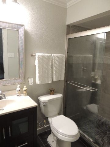 5224 Knox Drive, The Colony, TX 75056