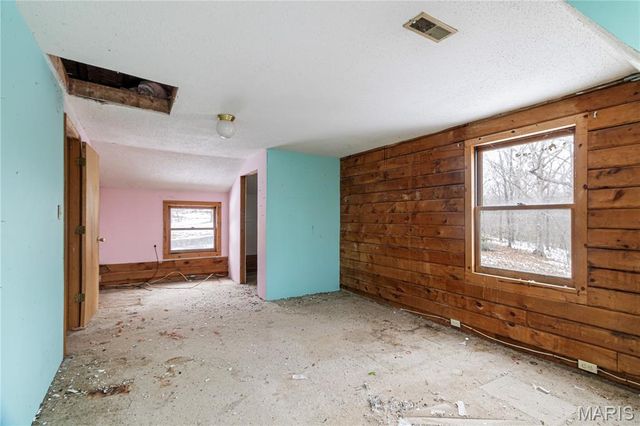 14079 Charter Church Road, De Soto, MO 63020