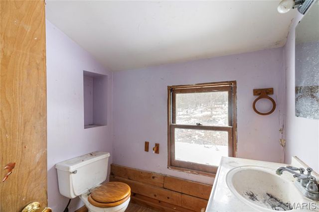 14079 Charter Church Road, De Soto, MO 63020