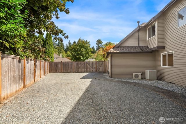 14819 283rd Place NE, Duvall, WA 98019