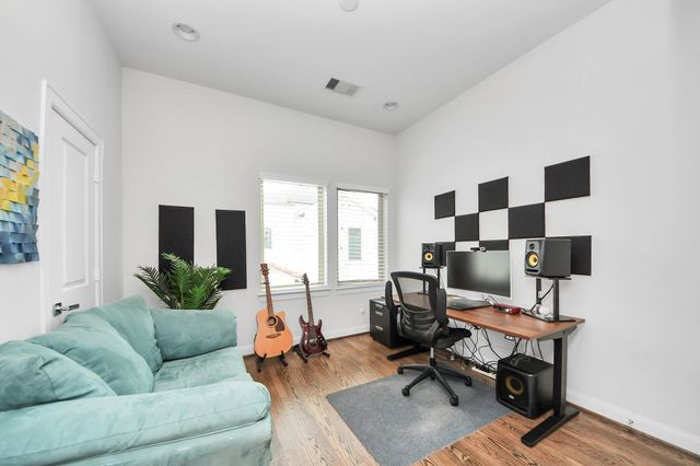 1243 Bonner Street A, Houston, TX 77007