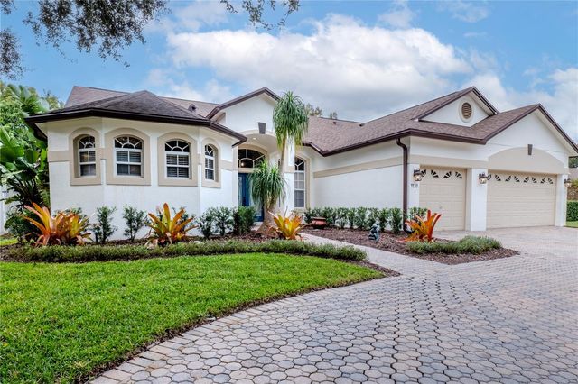 1131 N PINE AVENUE, Oviedo, FL 32765