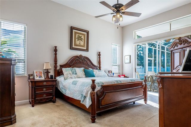 1131 N PINE AVENUE, Oviedo, FL 32765