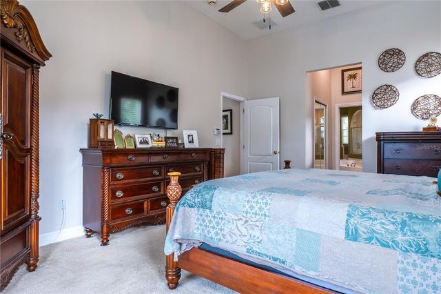 1131 N PINE AVENUE, Oviedo, FL 32765