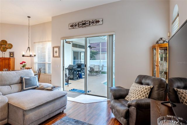 1131 N PINE AVENUE, Oviedo, FL 32765