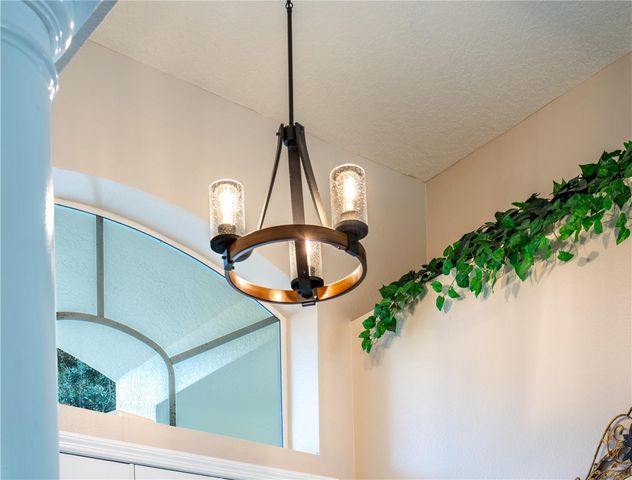 1131 N PINE AVENUE, Oviedo, FL 32765