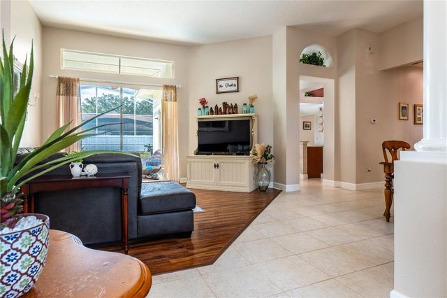 1131 N PINE AVENUE, Oviedo, FL 32765