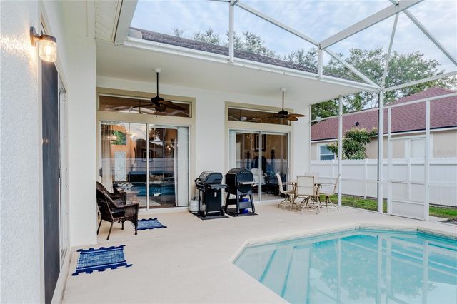 1131 N PINE AVENUE, Oviedo, FL 32765