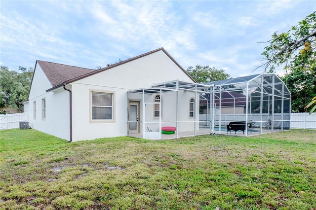 1131 N PINE AVENUE, Oviedo, FL 32765