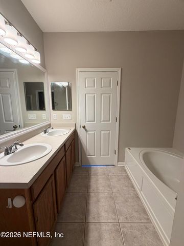 12301 KERNAN FOREST Boulevard 1802, Jacksonville, FL 32225