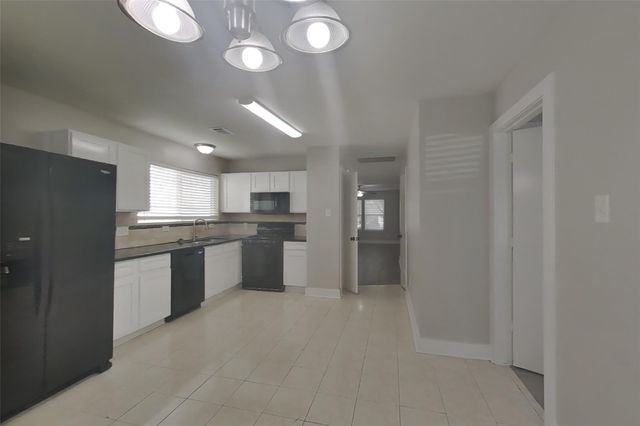 15810 W Park Court, Houston, TX 77082