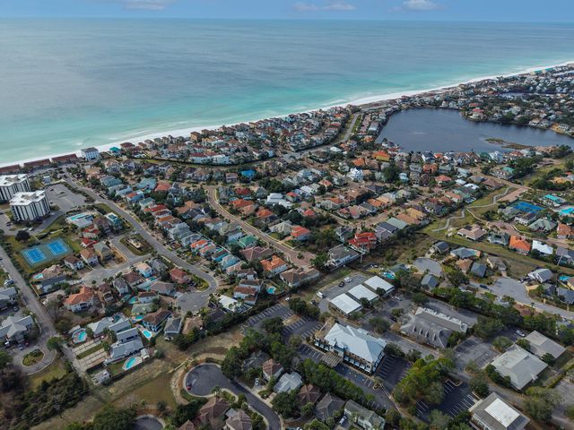 108 Mantero Way, Destin, FL 32550