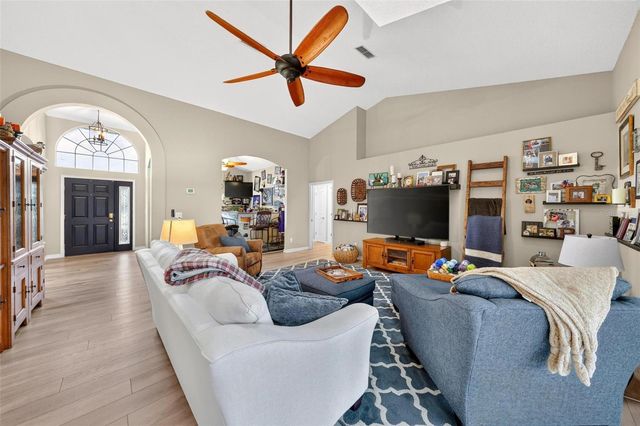 919 RIDGE SPRING COURT, Apopka, FL 32712